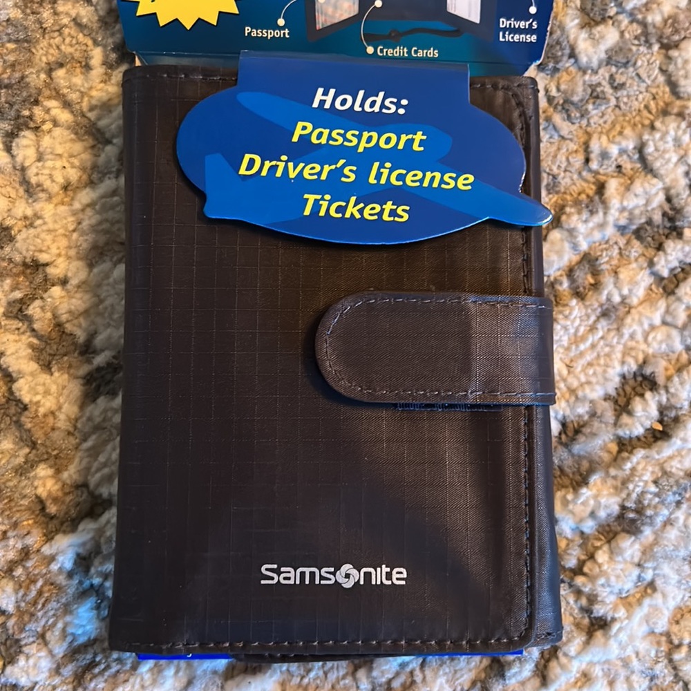 Samsonite Travel Wallet Passport Holder